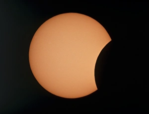 Annular Solar Eclipse Drucke: Partial phase of an annular solar eclipse, 10 / 5 / 94