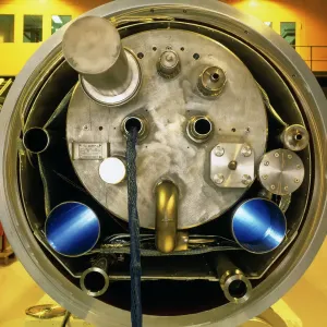 CERN Particle Physics Laboratory Drucke: End of magnet for Large Hadron Collider