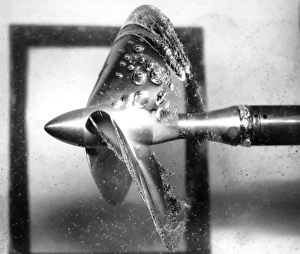 Drucke von Propellorkavitations. Test wird auf einem Propeller durchgeführt um die Cavitationswirkungen zu untersuchen Bilder Datiert 2008 September: Rotorblattkavitations