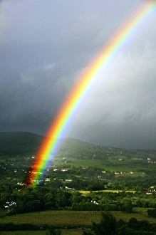 Natural Beauty Scenery Drucke: Rainbow over fields