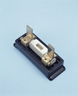 Drucke von Ein wechselbarer elektrischer Schalter Bilder Datiert 2004 Juli: Wechselbare elektrische Schmelze