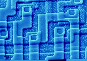 Electronic Technology Images Drucke: SEM of the surface of an integrated chip