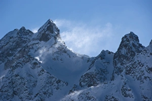 Frozen Mountain Peaks Drucke: Snowdrift formation