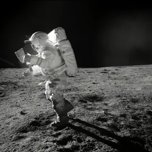 Weltraum Drucke: Mondfahrer des Apollo-14-Astronauten