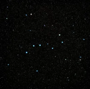 Drucke von Zwei leuchtende Sterne unter dem Mittelpunkt sind Alpha Centauri (links) and Beta Centauri. Zu ihrer Rechten befinden sich die vier Sterne der Konstellation des Südlichen Kreuzes oder Crux Australis Weltraumdrucke: Bildoptik von dem Stern Sirius mit Sternfilter