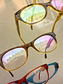 Spectacles