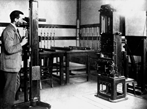 National Physical Laboratory UK Drucke: Testing a barometer
