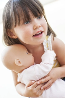 Parent Child Bond Images Drucke: Toddler and doll