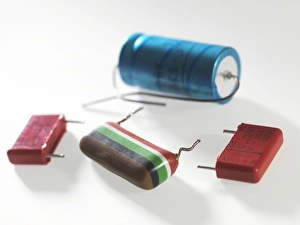Electronic Components Drucke: Various capacitors