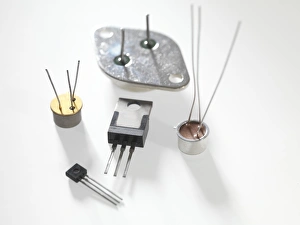 Electronic Components Drucke: Various transistors