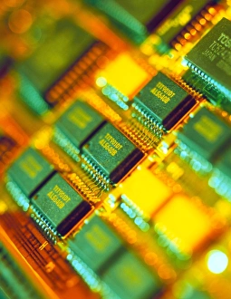 Computer Motherboard Design Drucke: View of a circuit board from a Macintosh computer