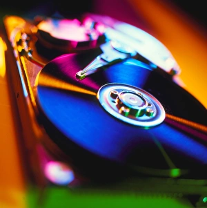 Computer Hard Drive Drucke: View of a computer hard disk memory mechanism