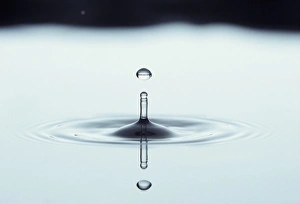 Water Drop Impact Drucke: Water drop impact