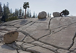 Weathered Rock Formations Drucke: Weathered granite