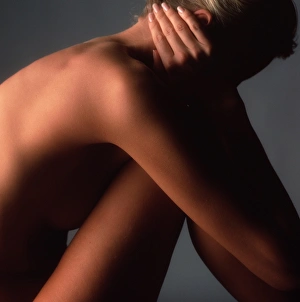 Bilder, datiert 1995: Weibliche Schulter