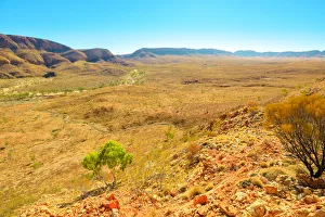 Luftaufnahme vom Ausgangspunkt der Ormiston-Pound-Wandelsite, einer runden Wanderschleife im West-MacDonnells