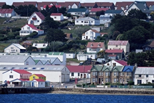 Falklandinseln Drucke: Luftaufnahme der Küstenpromenade in Stanley auf den Ostfalklandinseln