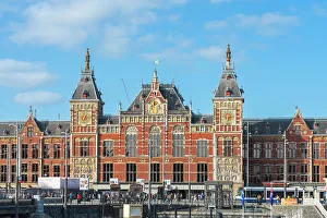 European Train Stations Drucke: Amsterdam Central Train Station, Amsterdam, The Netherlands, Europe