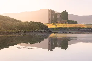 County Kerry Landmarks Drucke: Ballycarbery Castle, Cahersiveen, County Kerry, Munster, Republic of Ireland, Europe