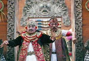Southeast Asian Traditions Drucke: Barong classic dance