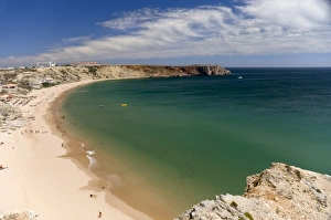 Europe Travel Destination Guide Drucke: A beach at Sagres