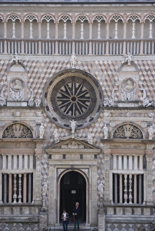 Lombardy Italy Travel Guide Drucke: Bergamo cathedral