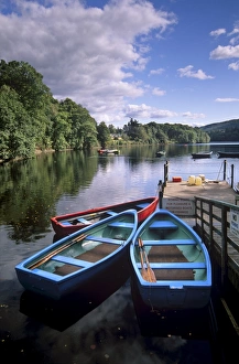 Drucke von Schiffe und See in Pitlochry im Zentrum von Schottland See Drucke: Boote und See
