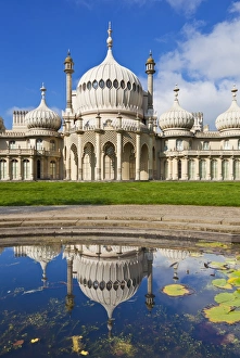 Das Brightonsche Königspalast mit Spiegelbild in Brighton im Osten von Südengland im Vereinigten Königreich Europäische Union