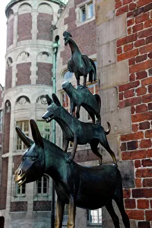 Bildhauerei Drucke: Bronzestatue der Bremer Stadtmusikanten in Bremen Deutschland Europa