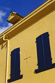 West Indies Island Life Drucke: Building on Rue Isambert