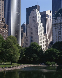 NYC Travel Destination Drucke: Buildings lining Central Park