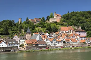 Schloss Burg Hirschhorn in der Stadt Hirschhorn am Neckar an der Burgenstraße im Odenwaldbergland des Neckartals in Deutschland und Europa