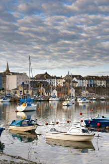 United Kingdom Harbours Drucke: Caernarfon Harbour, Caernarfon, Gwynedd, Wales, United Kingdom, Europe