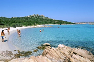 European Islands To Visit Drucke: Cala dei Cavaliere