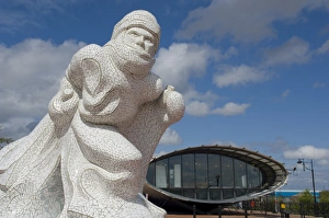 Wales Travel Destination Drucke: Captain Scott memorial statue