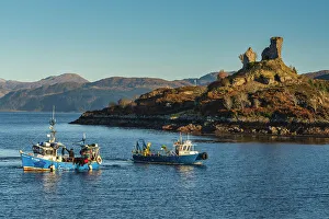 Inner Hebrides Landscape Drucke: Castle Moil overlooking Kyleakin Harbour
