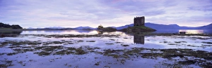 United Kingdom Heritage Site Drucke: Castle Stalker at sunset