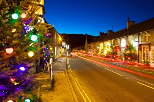 Castleton im Weihnachtsfest des Peak-Distrikt-Nationalparks in der Grafschaft Derbyshire in England im Vereinigten Königreich Europa