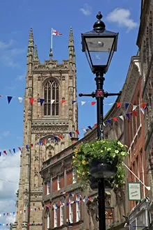 Derbyshire Drucke: Dom und Lampenpost in Derby im County of Derbyshire in England im Vereinigten Königreich Europäische Union