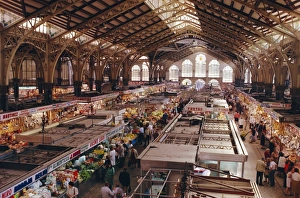 Tourist Attraction In Spain Drucke: The Central Market