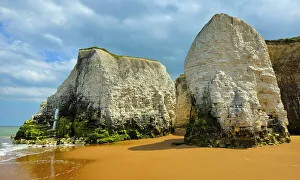 Kent Coastline Images Drucke: Chalk stacks and cliffs, Botany Bay, near Margate, Kent, England, United Kingdom, Europe