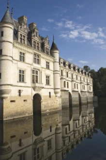 Chateau De Chenonceau Images Drucke: Chateau de Chenonceau reflected in the River Cher, Indre-et-Loire, Pays de la Loire