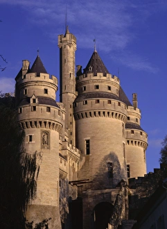 Chateau De Pierrefonds Drucke: Chateau de Pierrefonds, Forest of Compiegne, Oise, Nord-Picardie (Picardy)