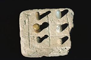 Drucke von Schachbrett aus Mohenjo-Daro, Karakum-Museum in Päkistan Asien Verwandte Bilder Drucke: Schachbrett aus Mohenjo-Daro