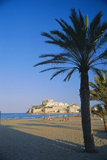 Clear Blue Skies Europe Drucke: The citadel from the beach