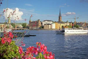 Drucke von Stadtpanorama und Blumen in Stockholm Schweden Skandinavien Europa Schweden Drucke: Stadtansicht und Blumen, Stockholm (Schweden), Skandinavien (Europa)