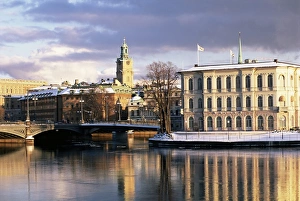 Scandinavian Architecture Photography Drucke: City in winter