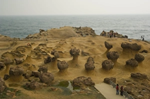 Rock Formation Erosion Process Drucke: Coastal rock formations