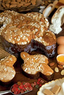 European Easter Traditions Drucke: Colomba (Italian Easter cake)