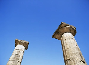 Peloponnese Landmarks Drucke: Columns of the Temple of Zeus